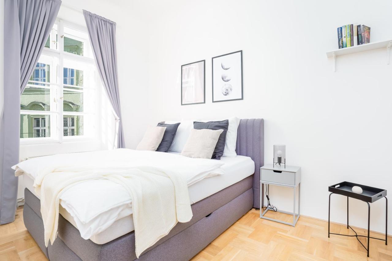 Prague Days - Bright Apartment - Old Town Exterior foto